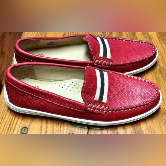 Women's 5 Red Pebbled Leather MARC JOSEPH NEW YORK Loafers - Picture 7 of 10